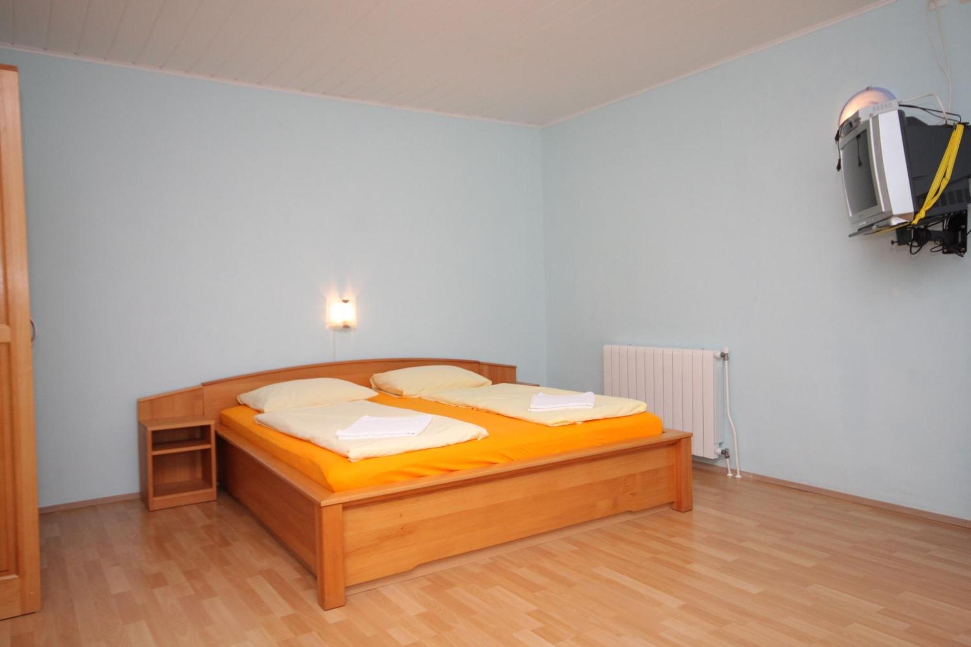 Rooms With A Swimming Pool Peroj, Fazana - 2235 Eksteriør billede