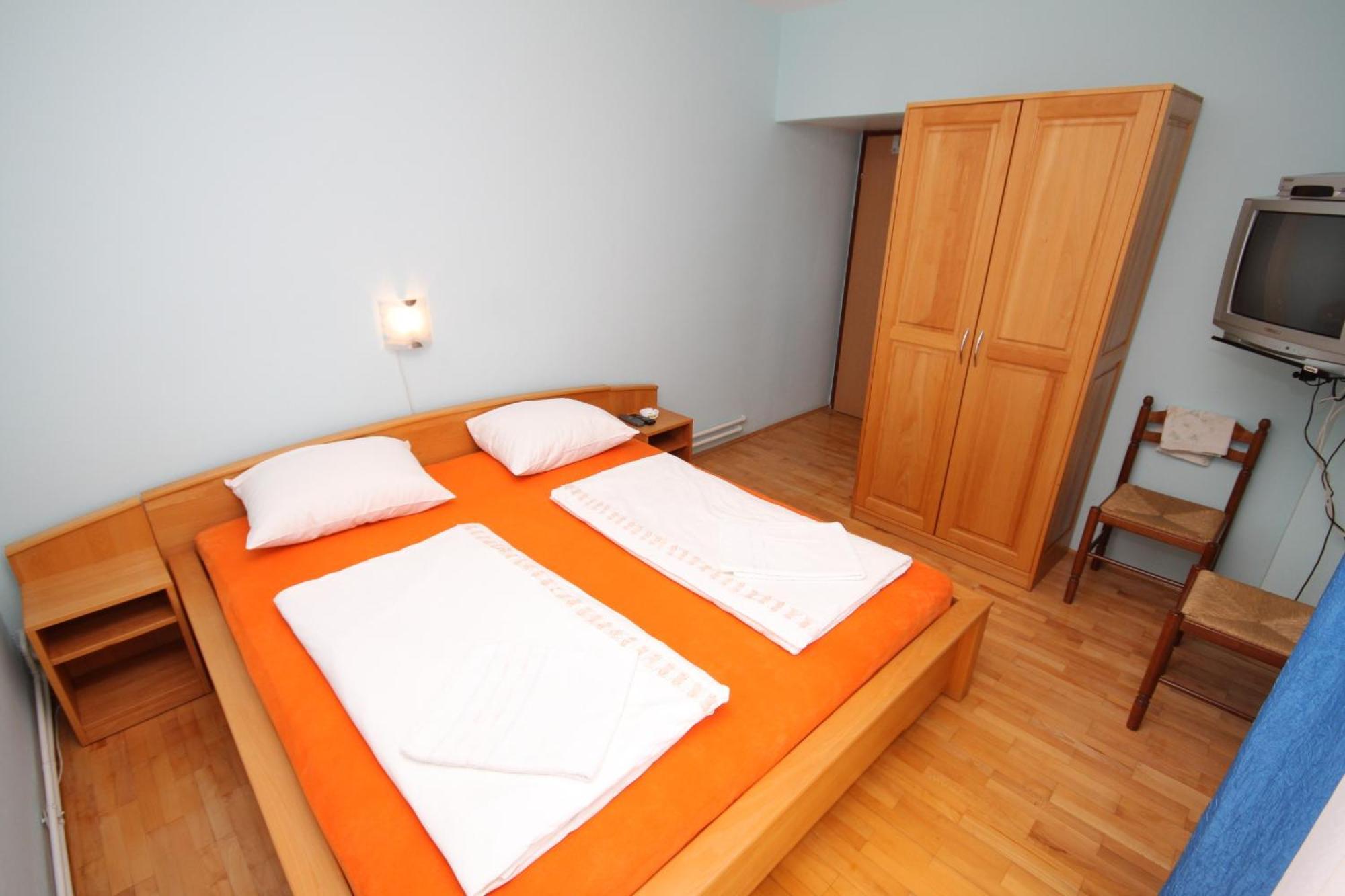 Rooms With A Swimming Pool Peroj, Fazana - 2235 Værelse billede